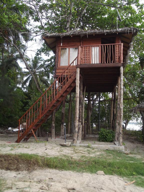 Lord Of The Forest Batticaloa Bagian luar foto