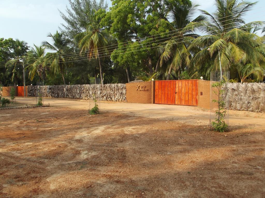 Lord Of The Forest Batticaloa Ruang foto